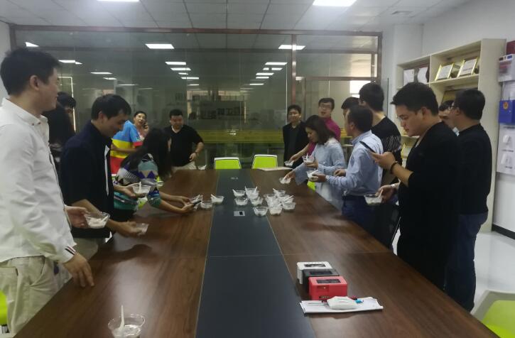 狮子王智慧消防开展元宵节吃汤圆活动
